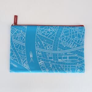 Emirates Special Edition 2020 Expo Blue & White Kit Bag Toiletries Travel Pouch